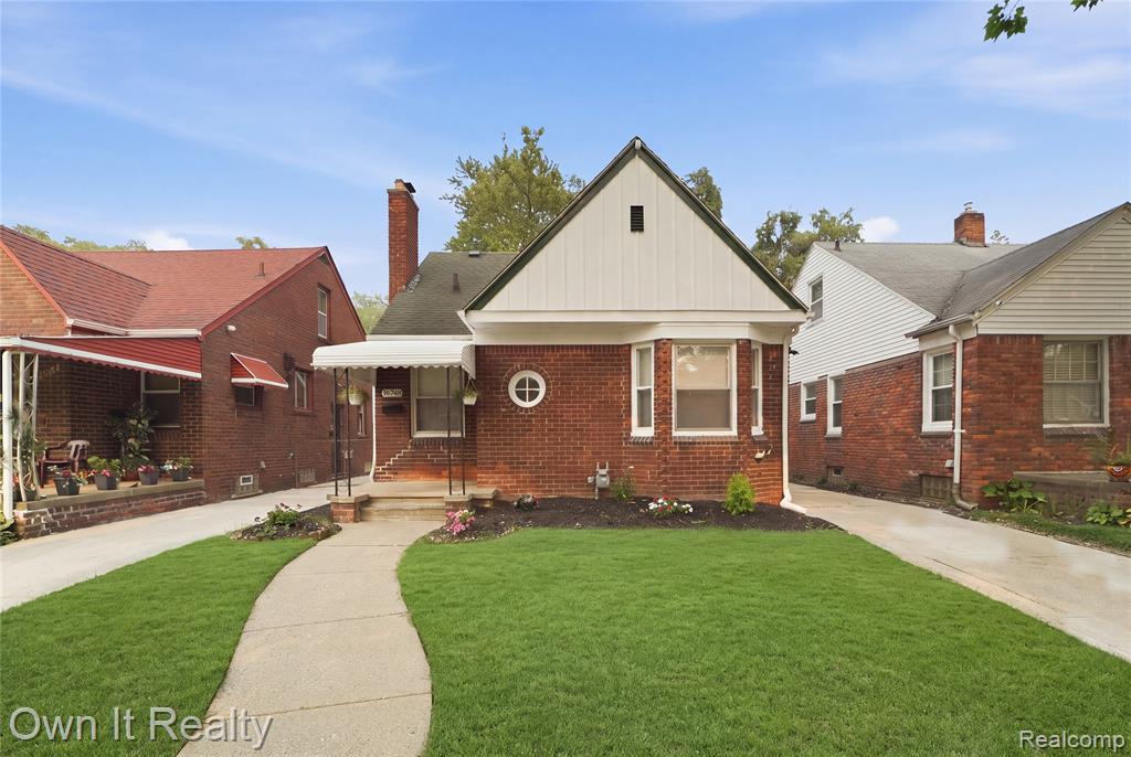main property photo 2