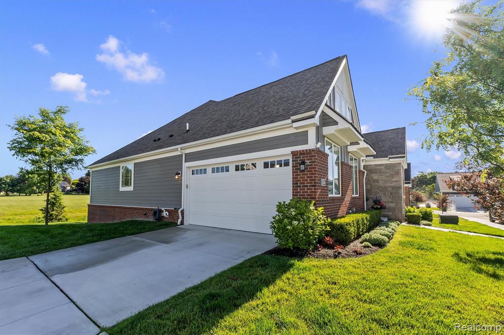 property viewer photo 36