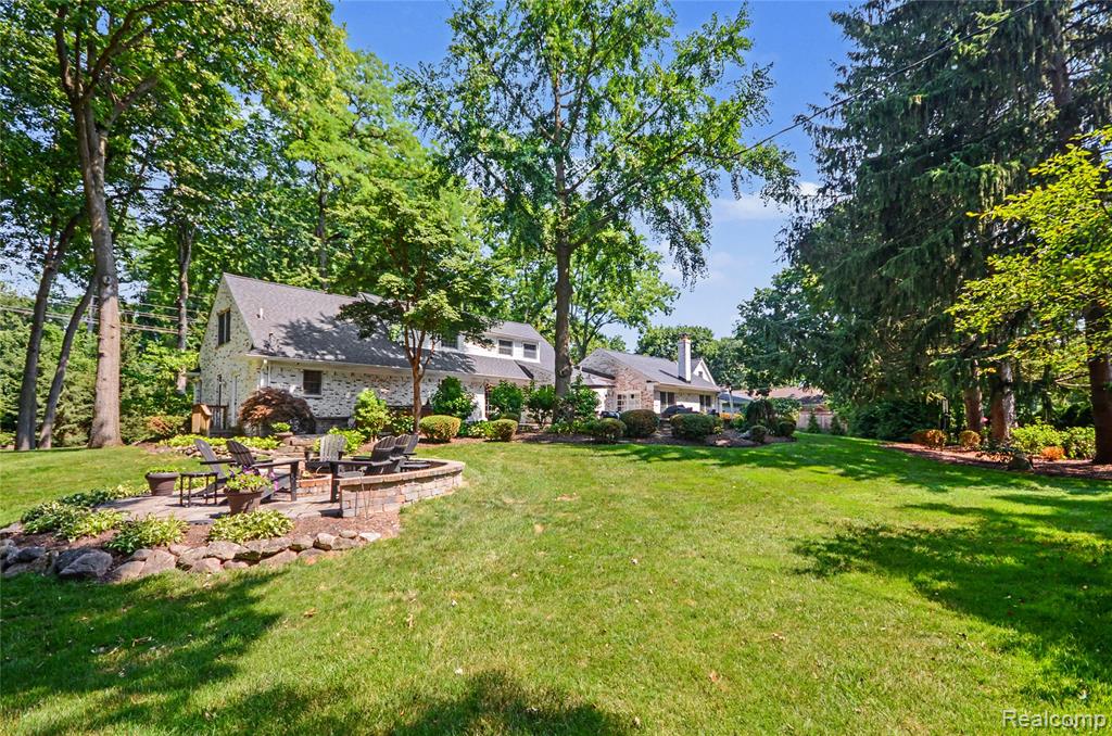 main property photo 47