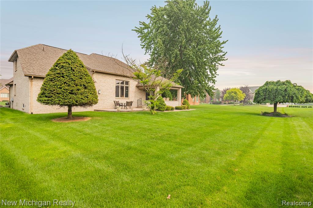 main property photo 76
