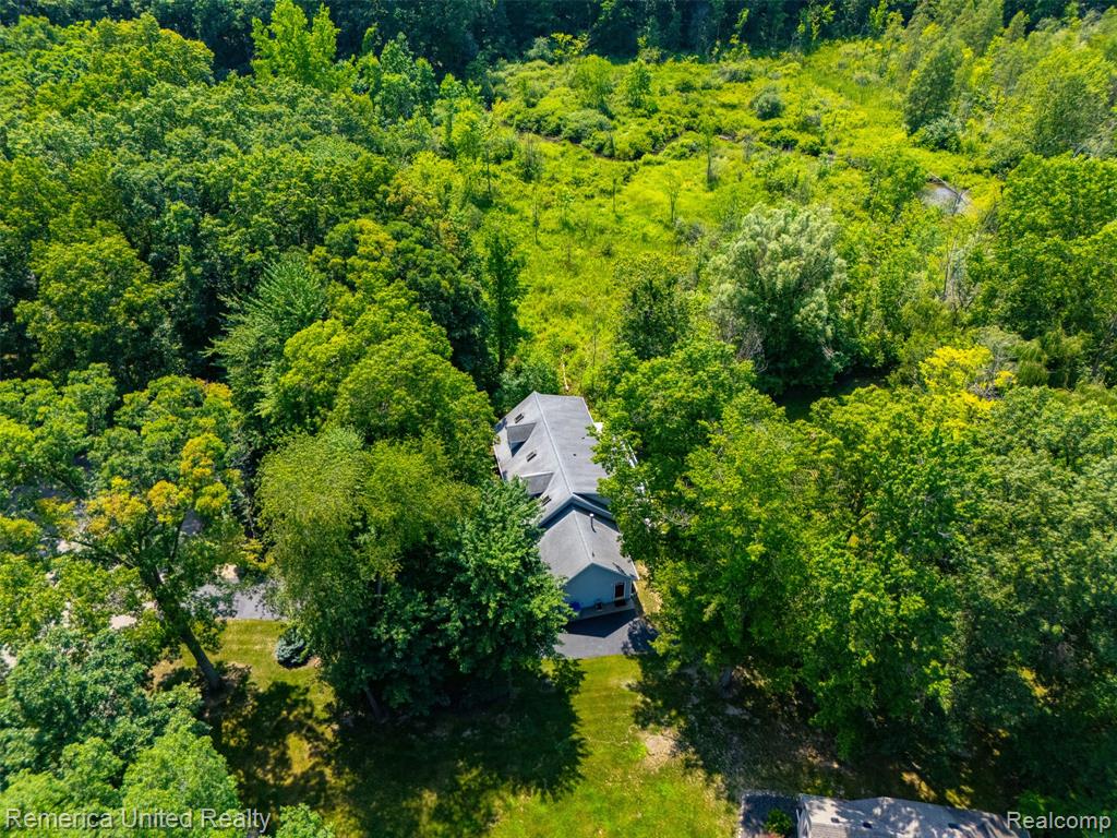 main property photo 82