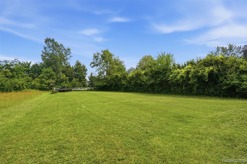 main property photo 42