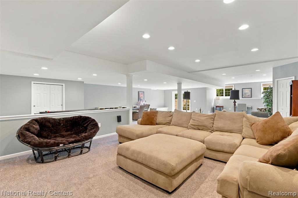 main property photo 48