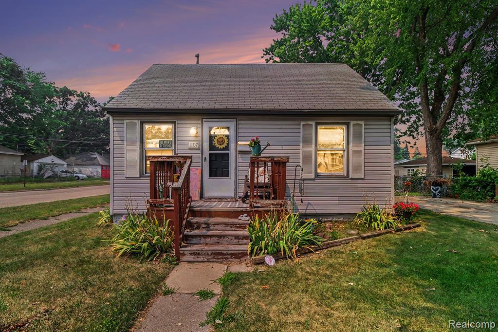 main property photo 3