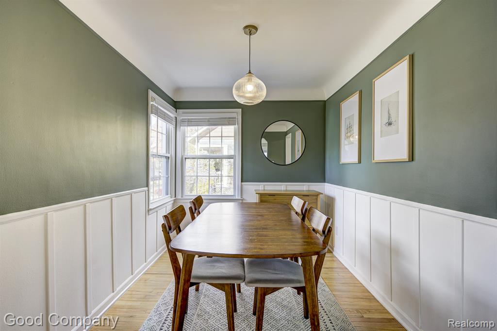 property viewer photo 11