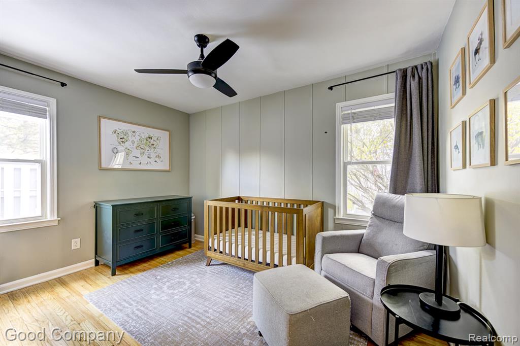 property viewer photo 21