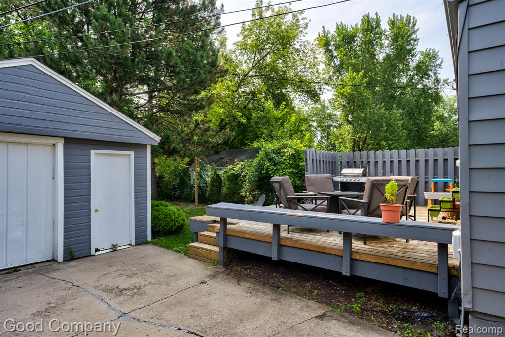 property viewer photo 46