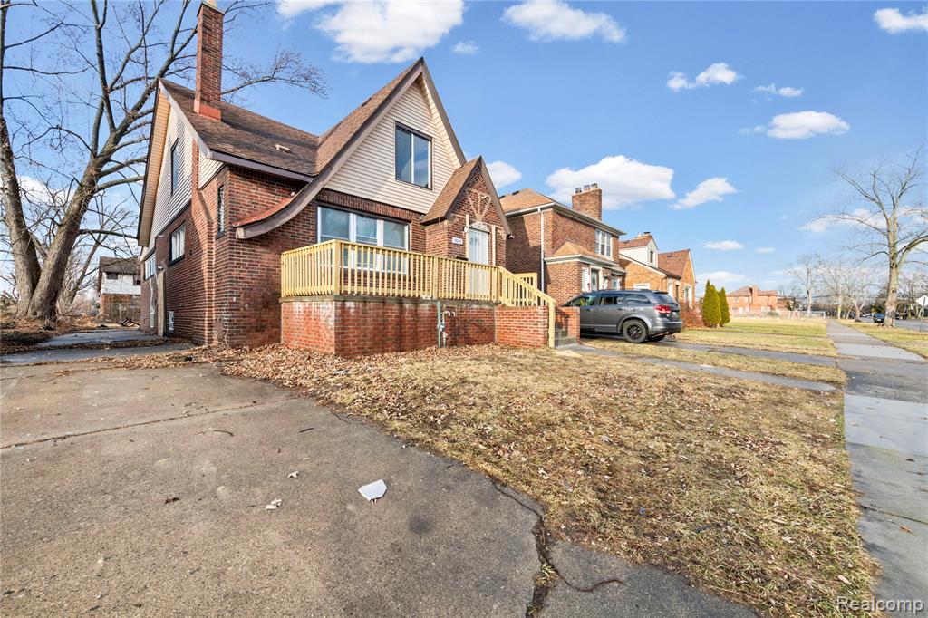 main property photo 22