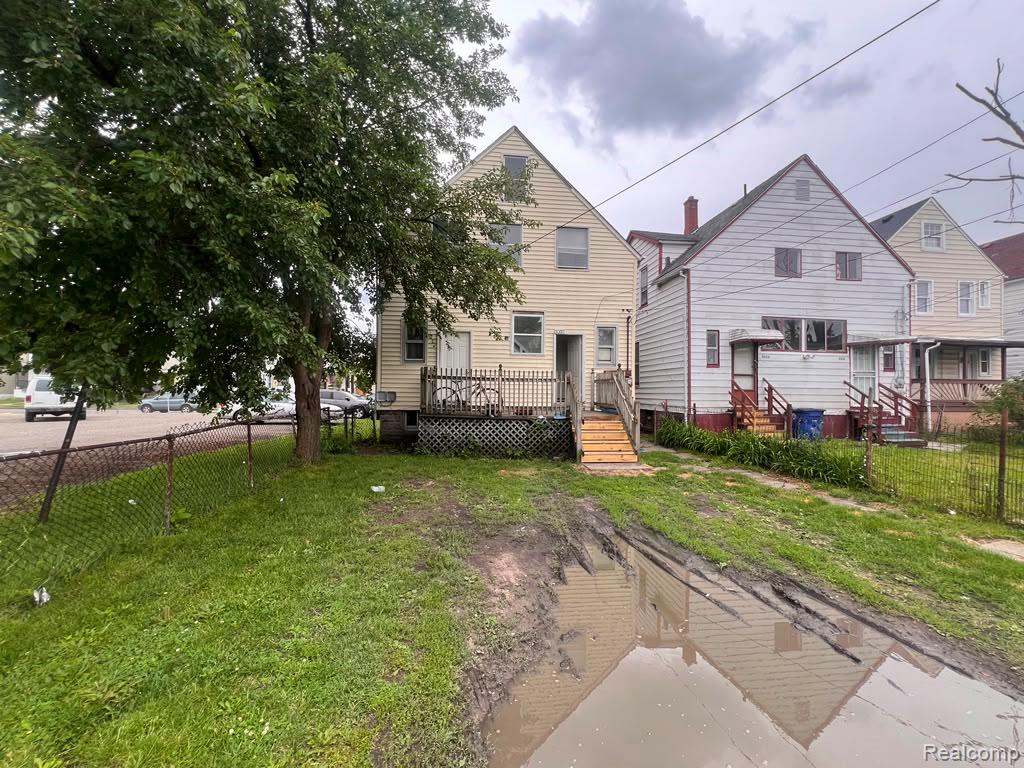 main property photo 9