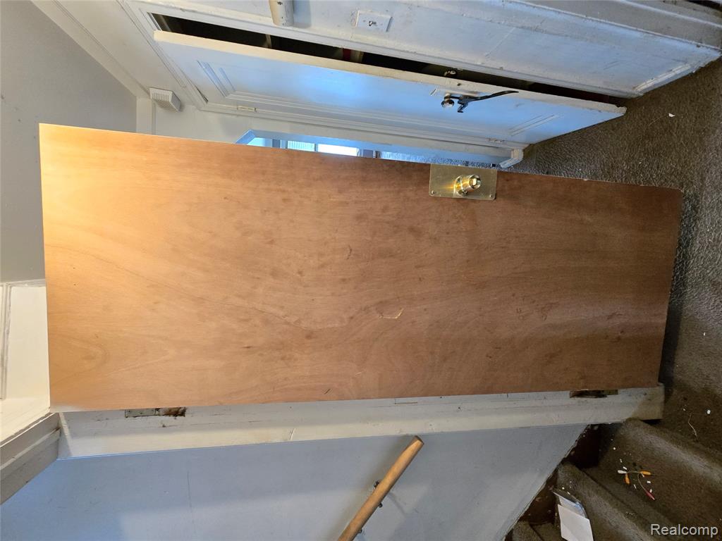 main property photo 36