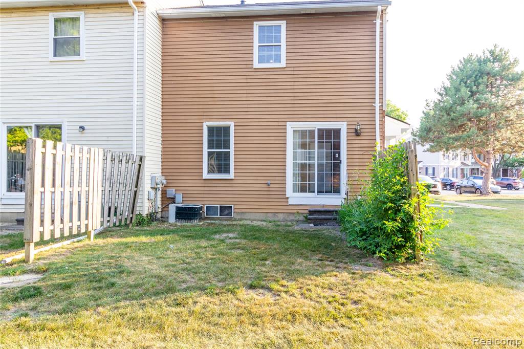 main property photo 21
