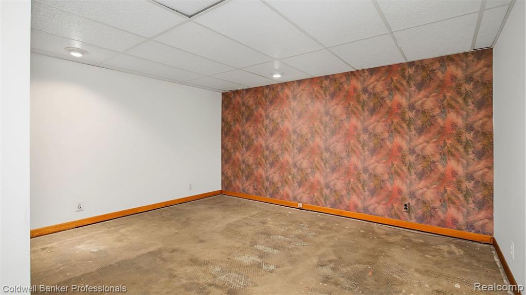 property viewer photo 50