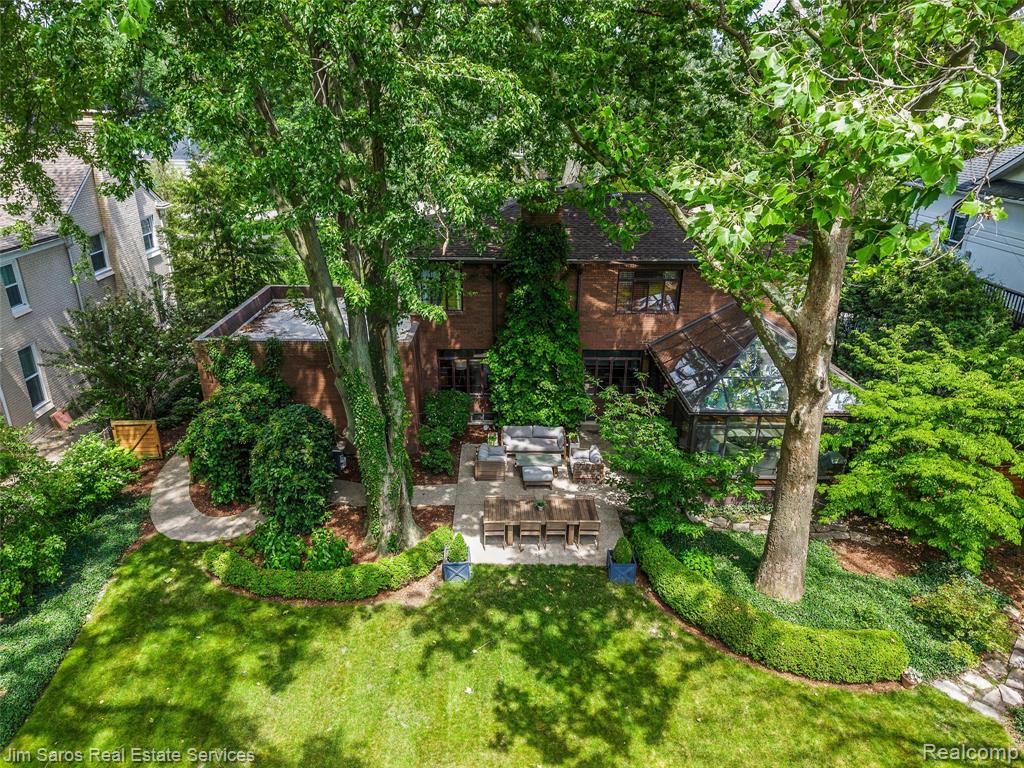 main property photo 42