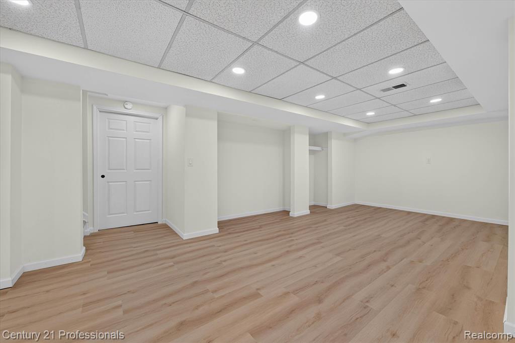 property viewer photo 51