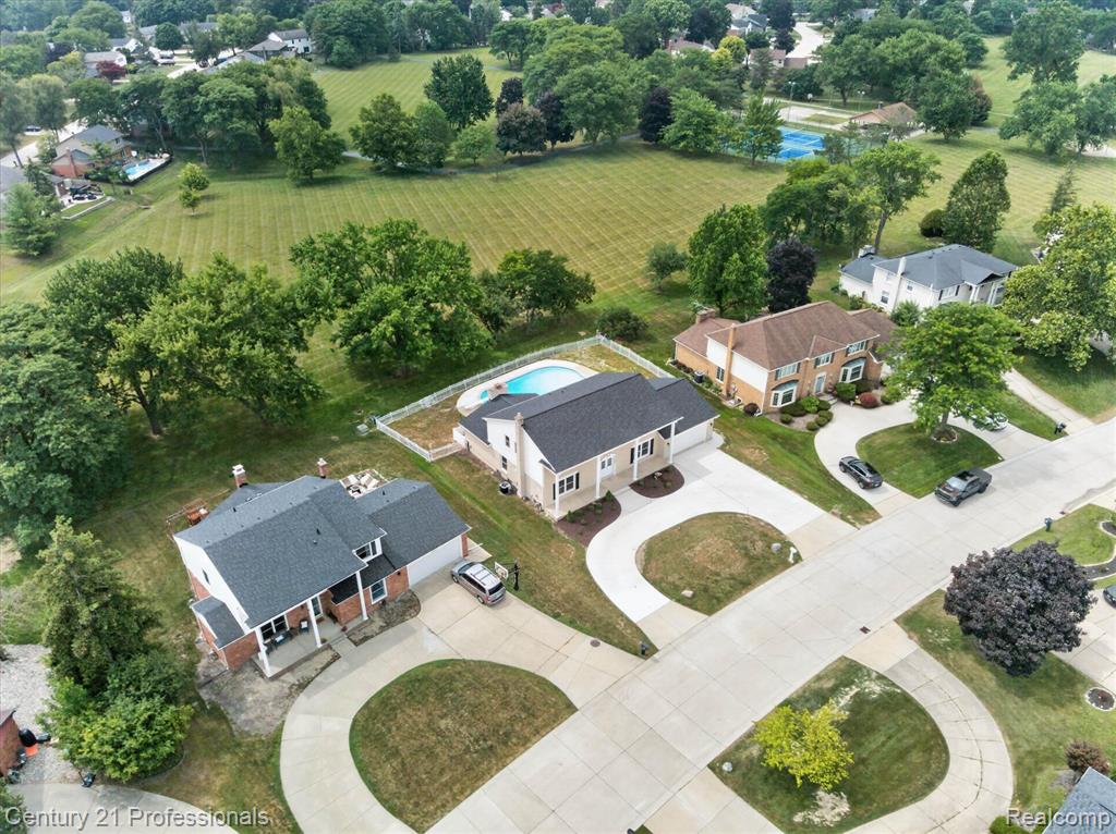 property viewer photo 64