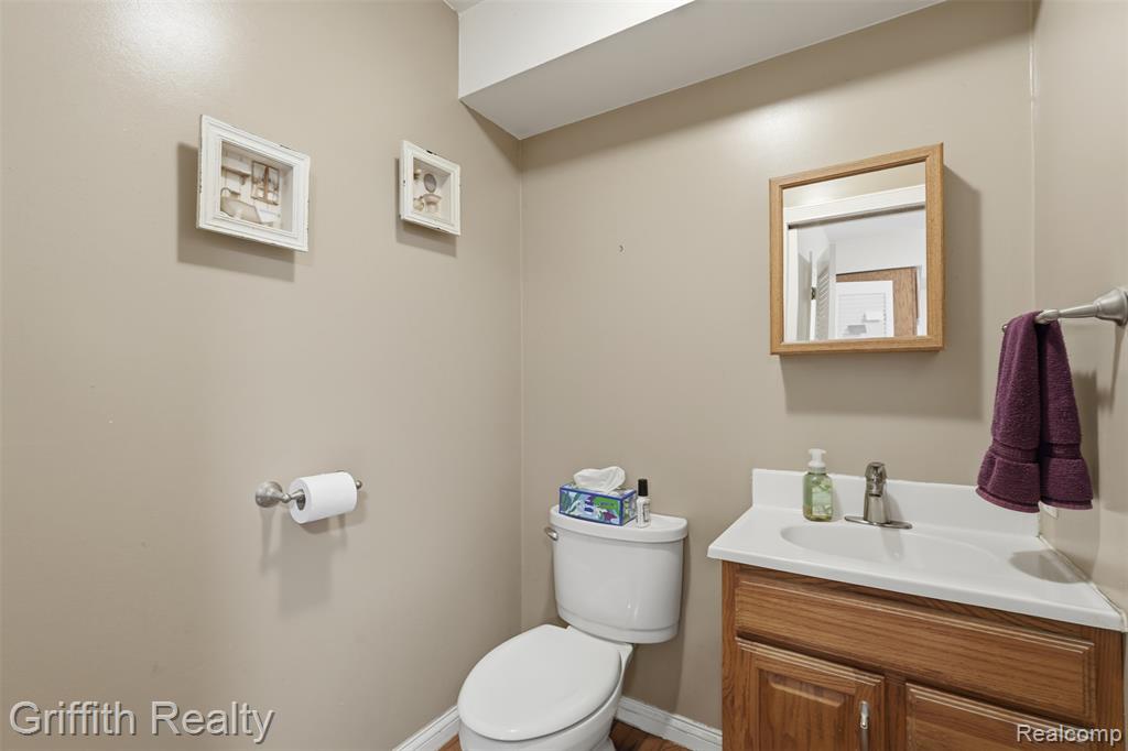 property viewer photo 16