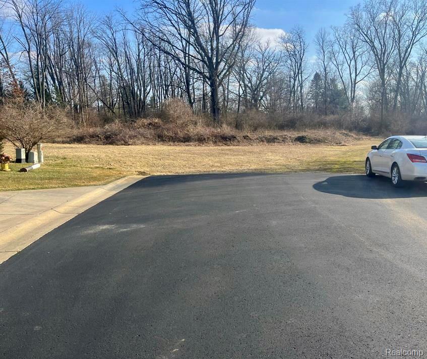 main property photo 8