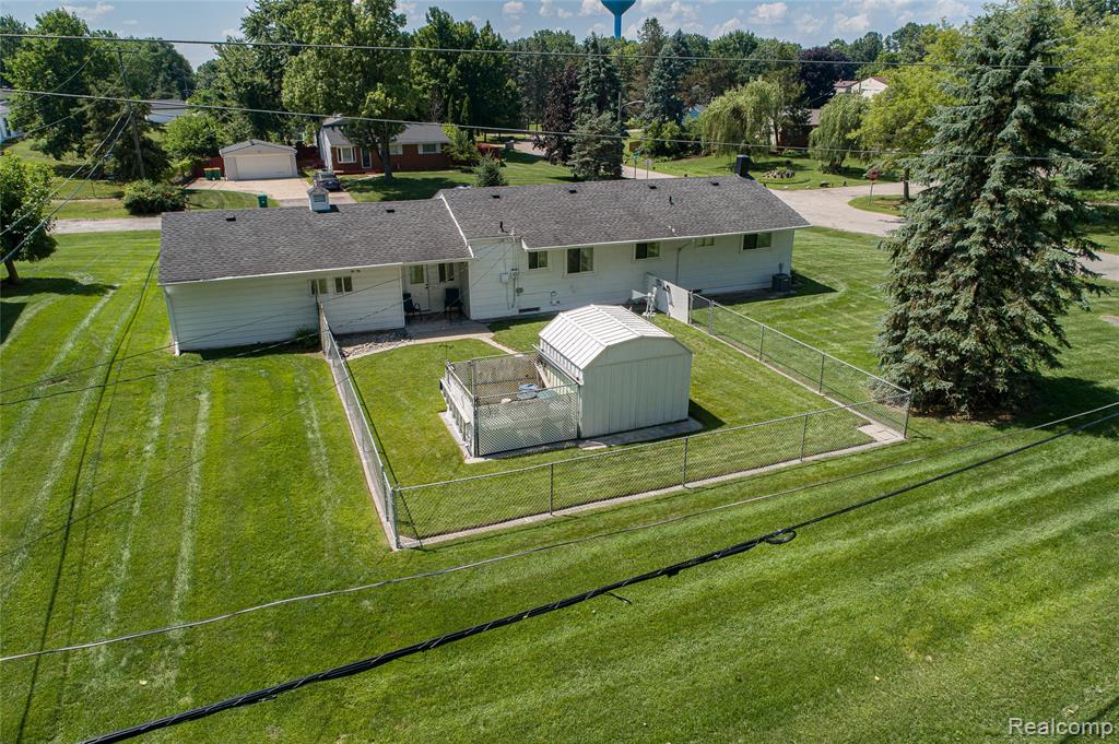 main property photo 51