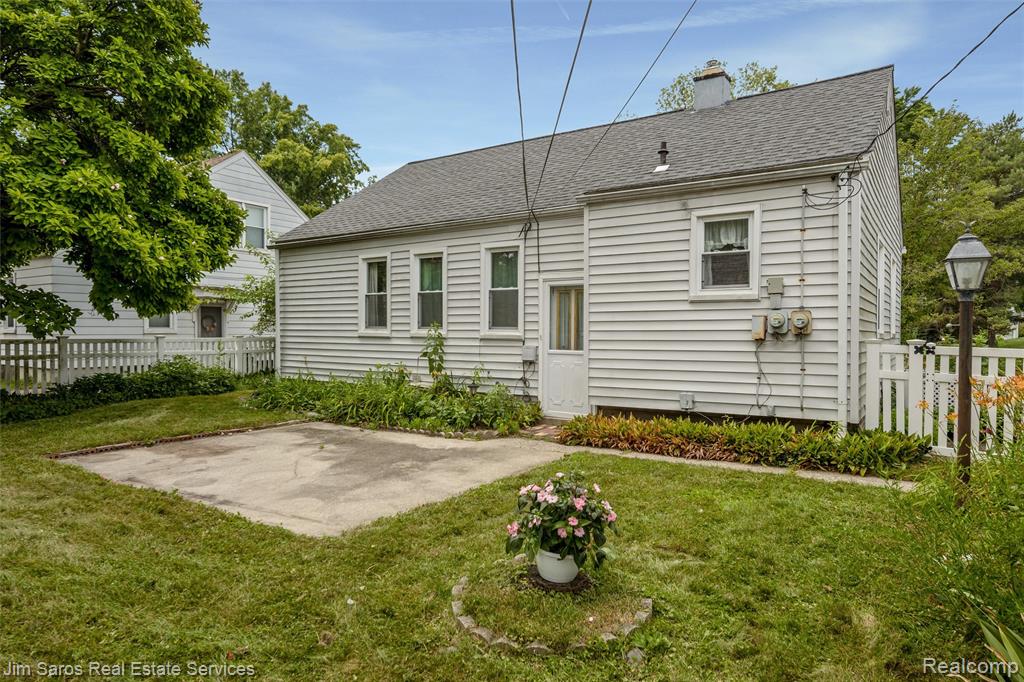 main property photo 2