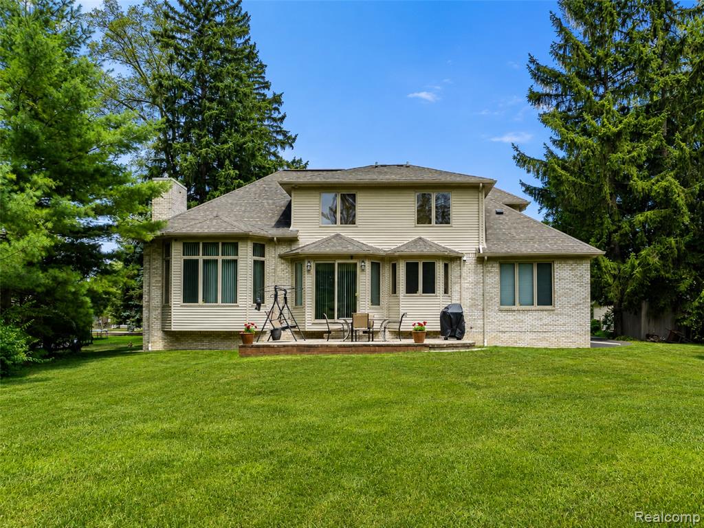 main property photo 54