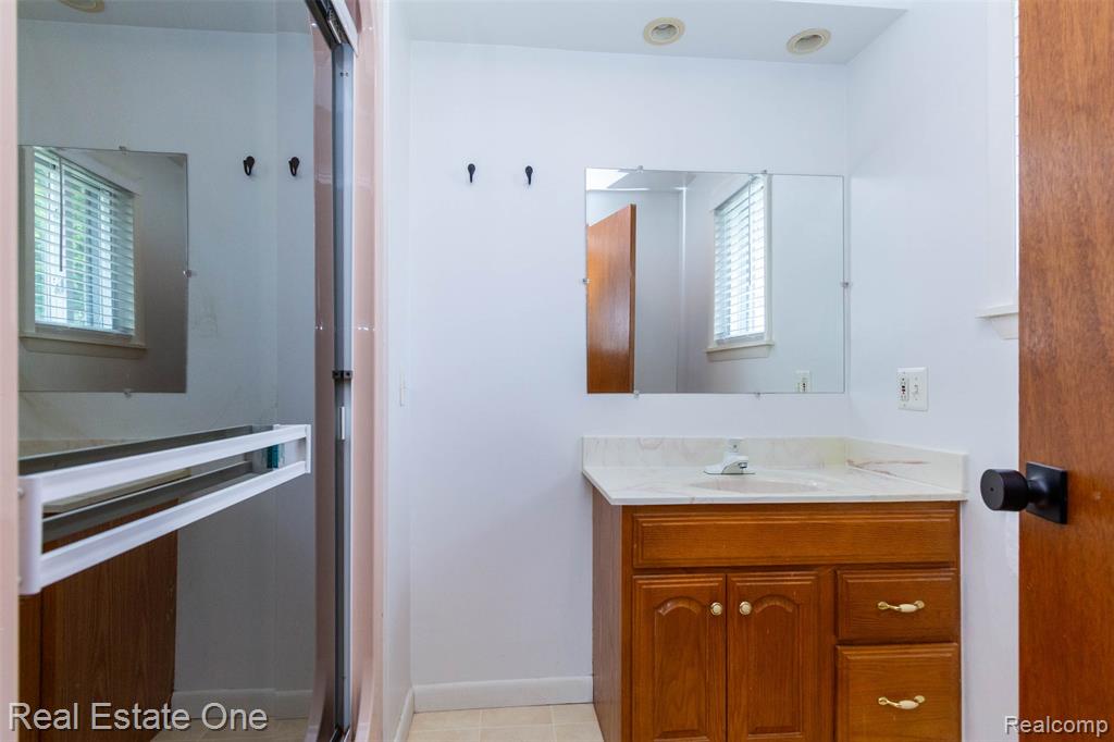 property viewer photo 14