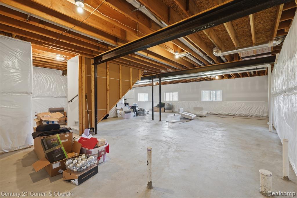 property viewer photo 30