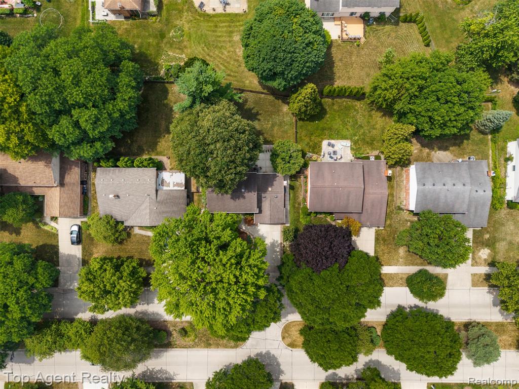 main property photo 52