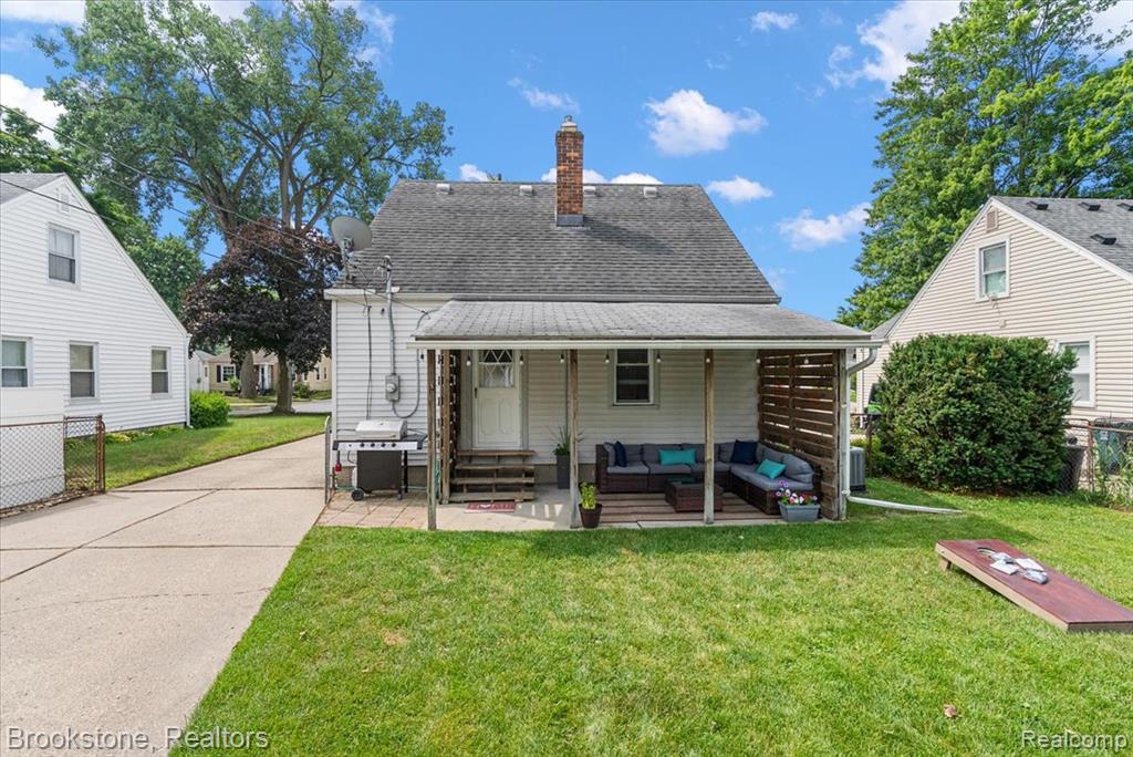 main property photo 29