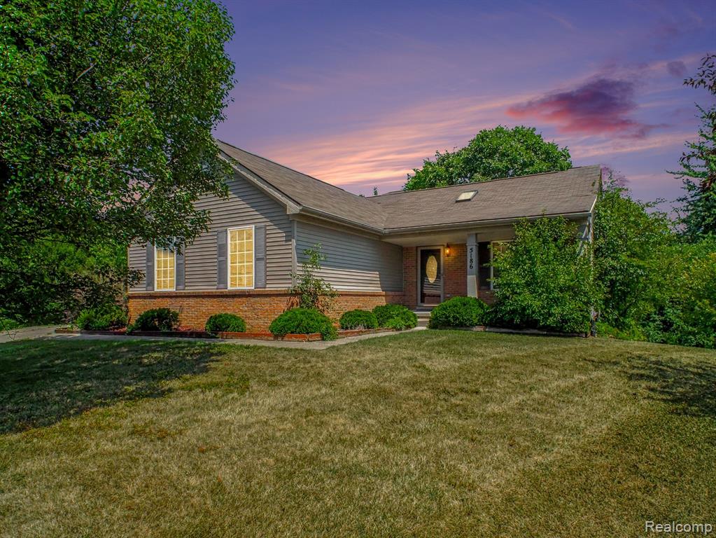main property photo 42
