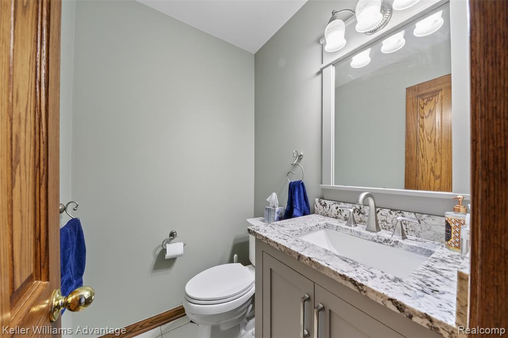 property viewer photo 32