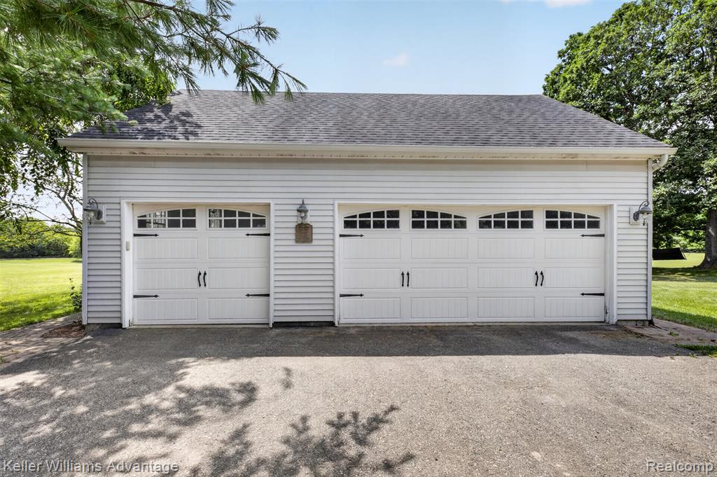 property viewer photo 4
