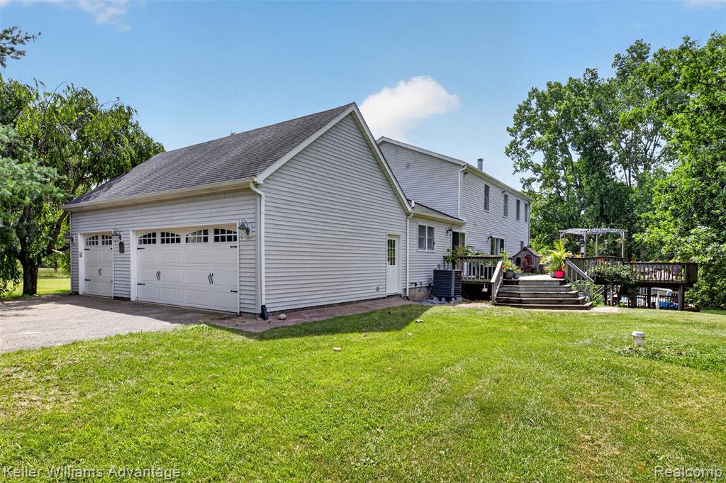 property viewer photo 5