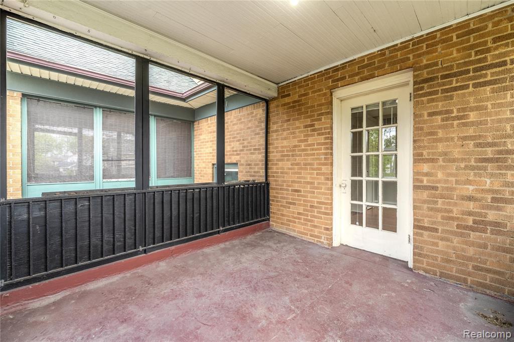 property viewer photo 11