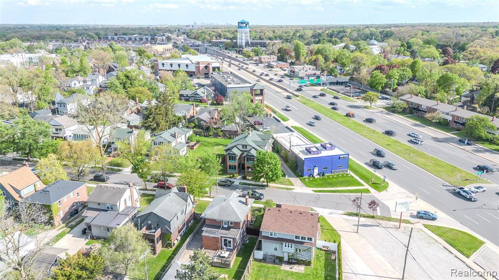 property viewer photo 18