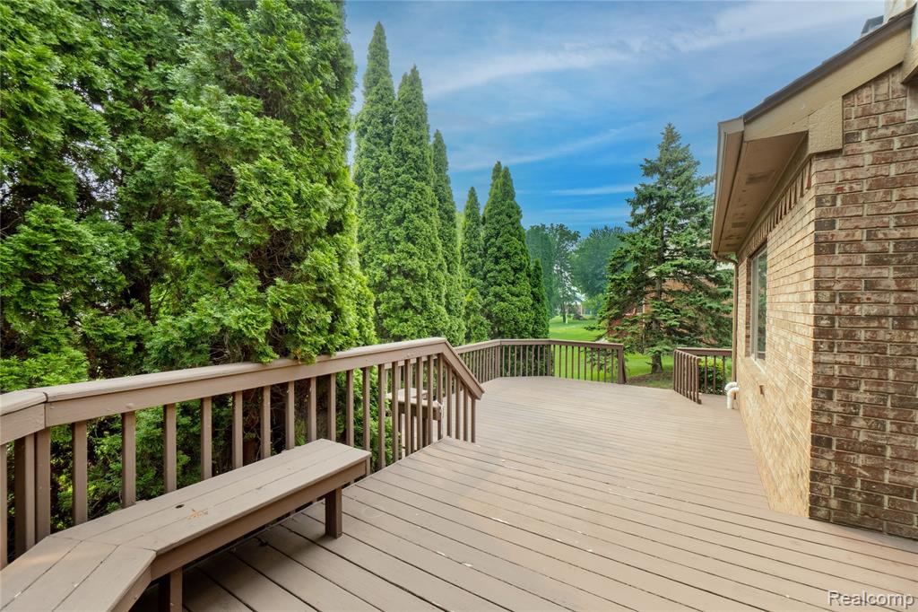 main property photo 39