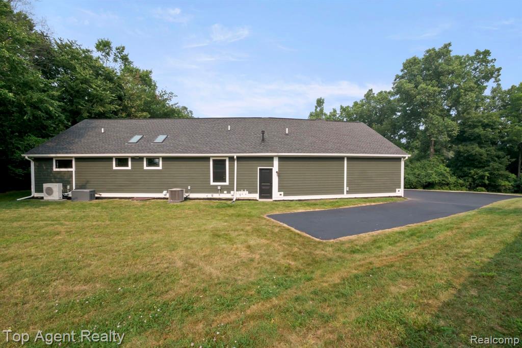 main property photo 53