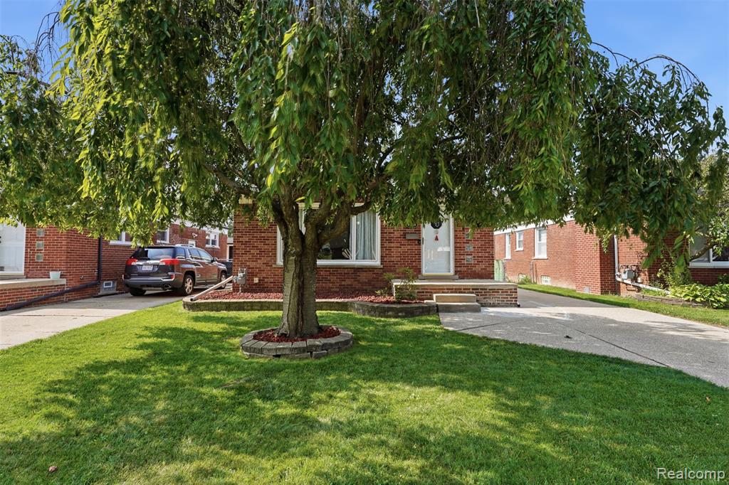 property viewer photo 3
