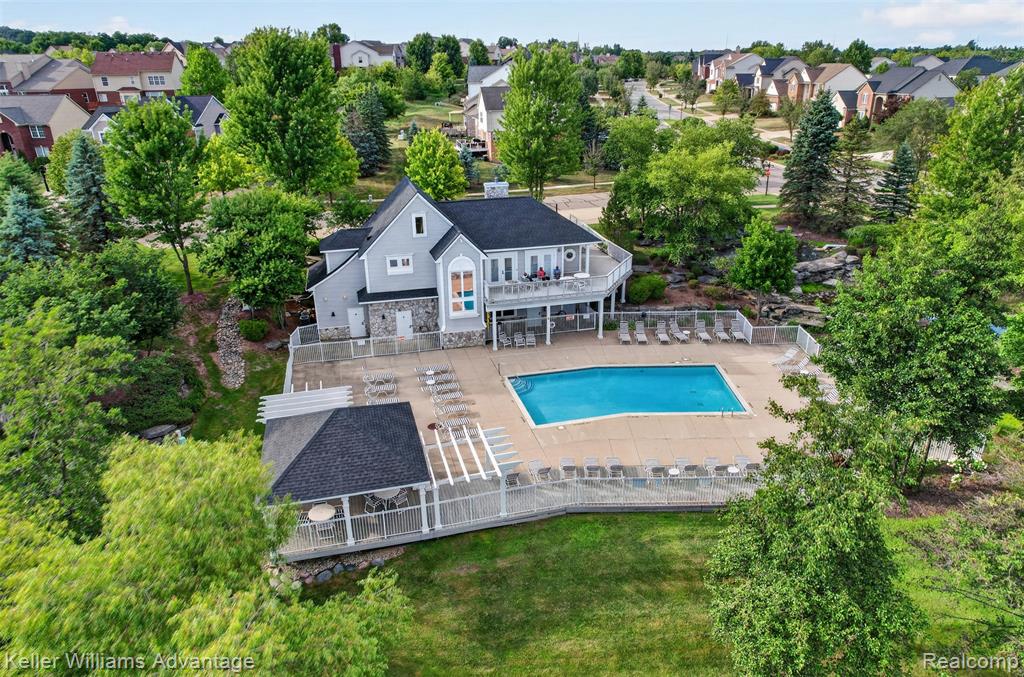 main property photo 61