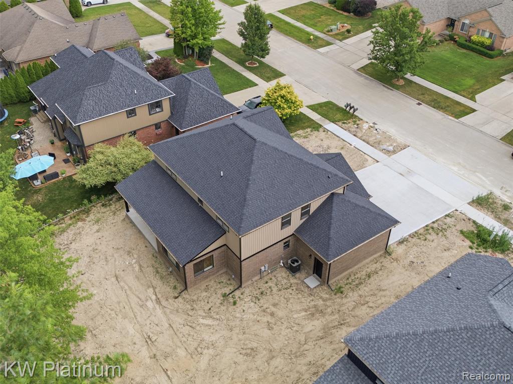 main property photo 48