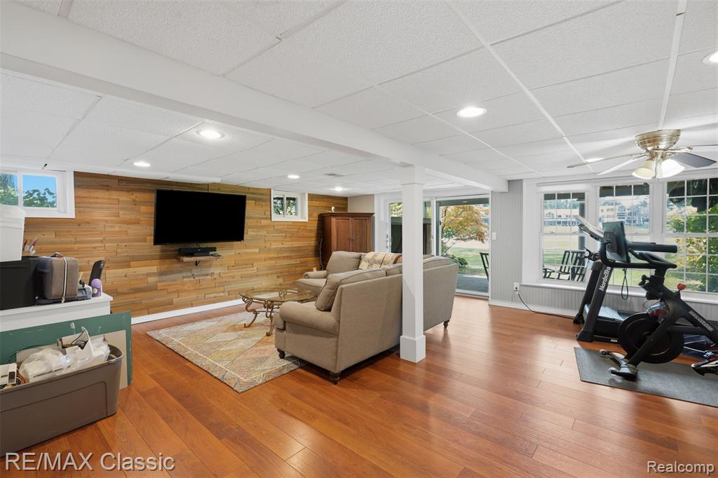 main property photo 46