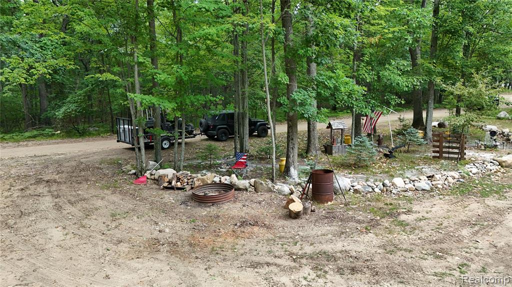 main property photo 32