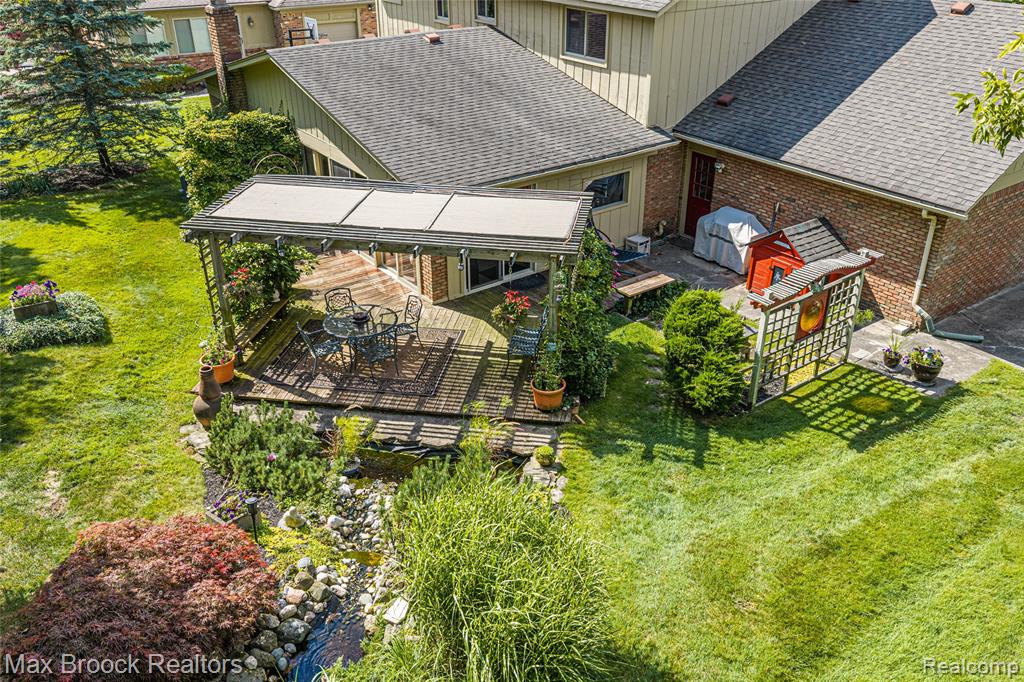 main property photo 26