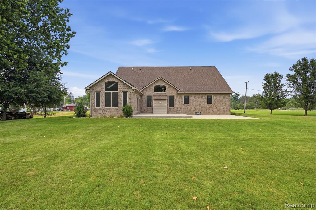 main property photo 47