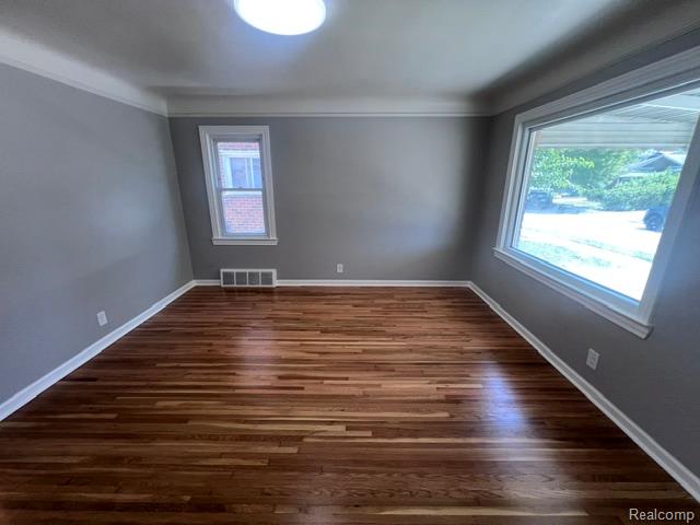 property viewer photo 7