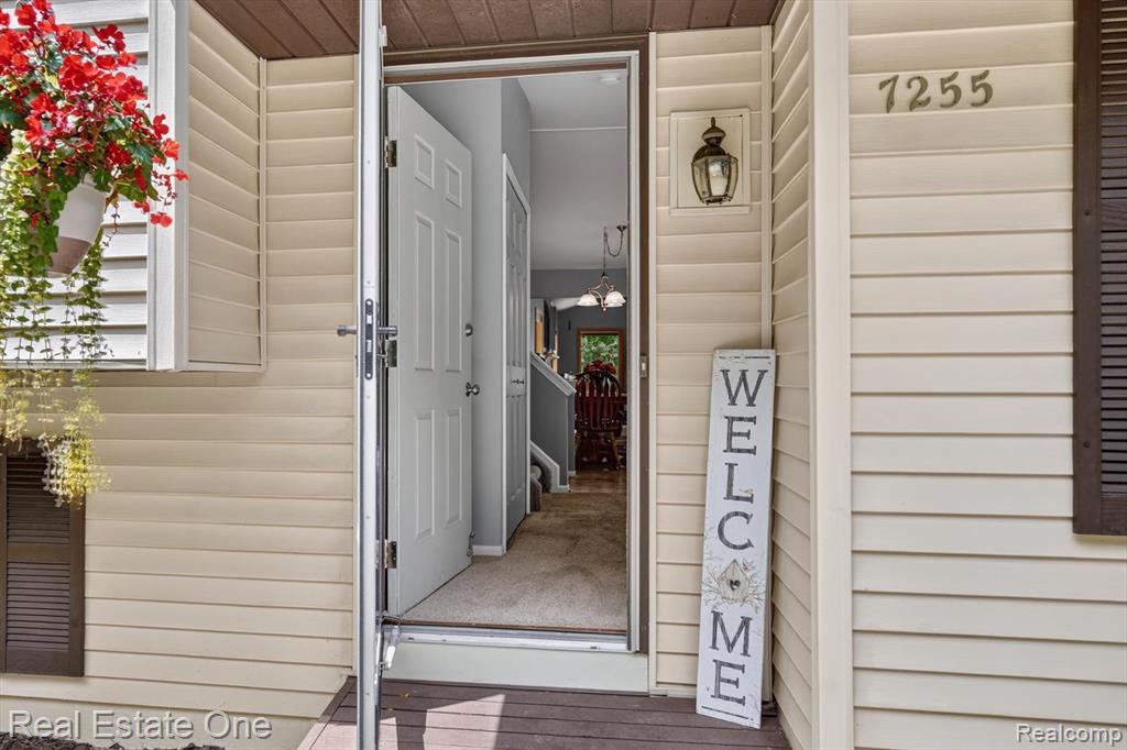 property viewer photo 1
