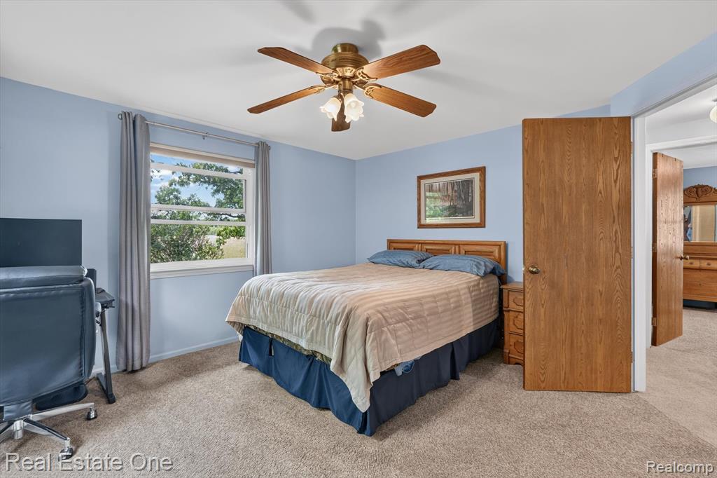 property viewer photo 31
