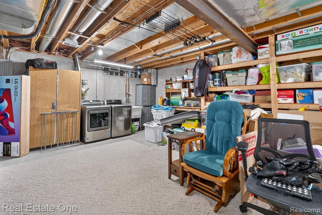 property viewer photo 64