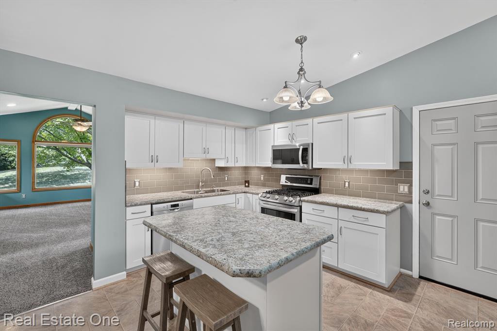 property viewer photo 9