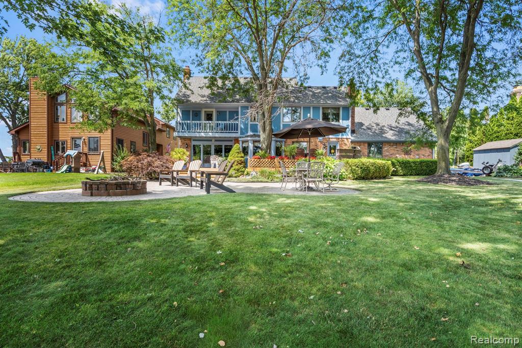 main property photo 34