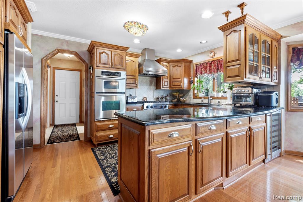 main property photo 9